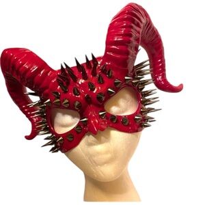 NWOT-Demon Steampunk Spiked Devil with Twisted Horns Masquerade Eye Mask